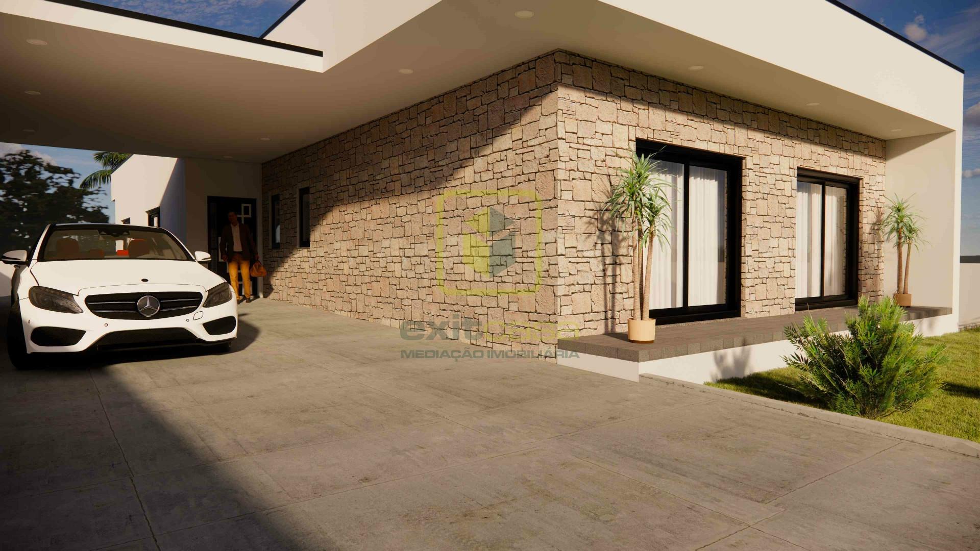 Moradia T3 Isolada e Térrea com Jardim