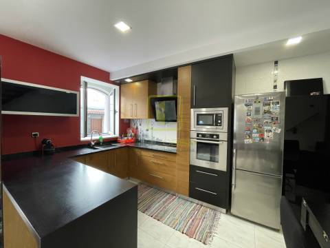 Moradia T2 com Terraço