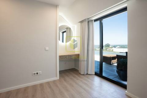 Apartamento T4 Duplex