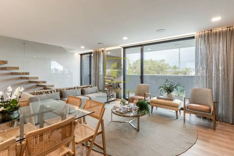 Apartamento T4 Duplex