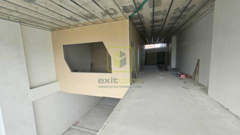 Loja  Arrendamento em Glória e Vera Cruz,Aveiro