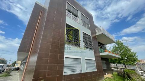 Apartamento T0 para Arrendamento