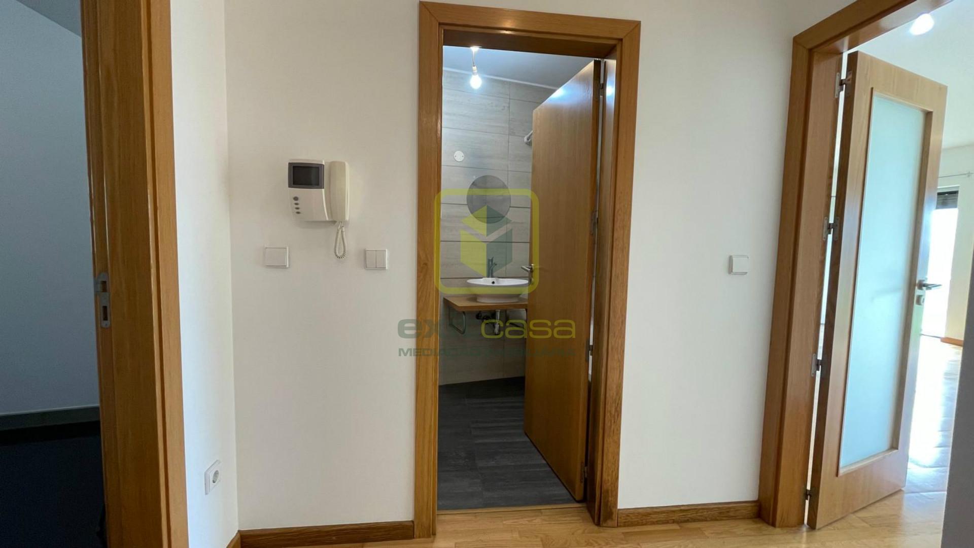 Apartamento T0 para Arrendamento