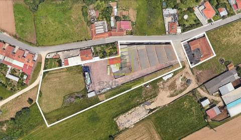 Armazém e Unidade Industrial