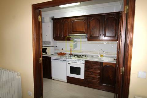 Apartamento T1 Duplex para Arrendamento