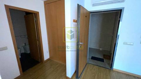 Apartamento T1 para Arrendamento