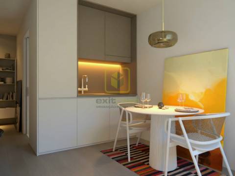 Apartamento T3 Dpx em Construção