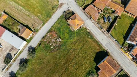 Moradia T2 com terreno em Montemor-o-Velho!