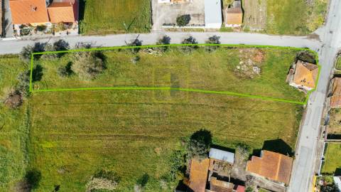 Moradia T2 com terreno em Montemor-o-Velho!