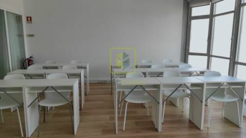 Escritório para Arrendamento