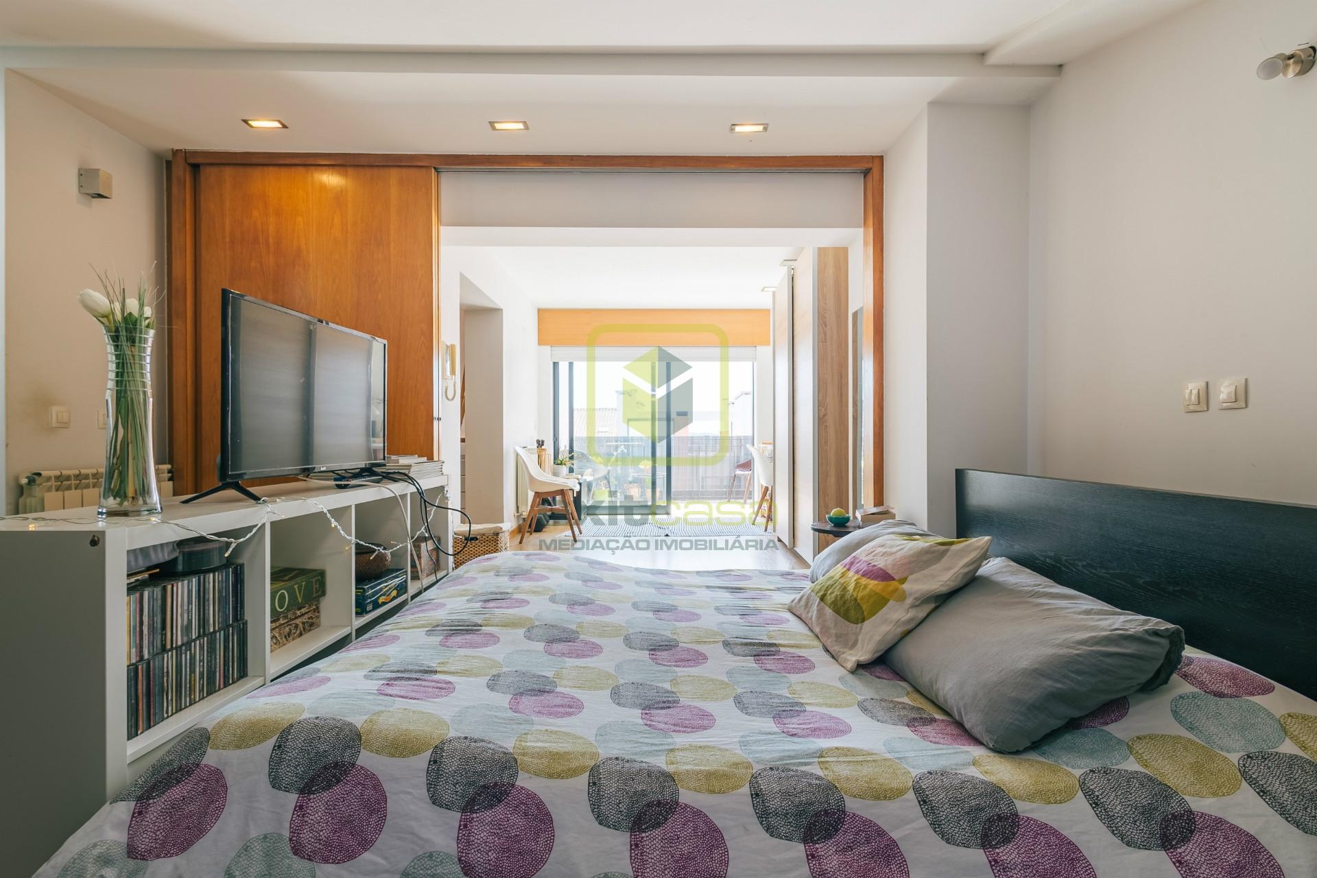 Apartamento T2+1 Duplex com Terraço