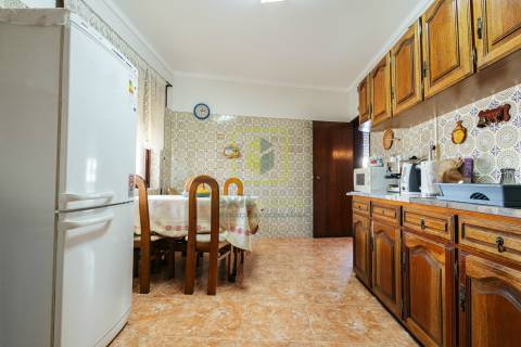 Moradia T3 na zona histórica de Buarcos