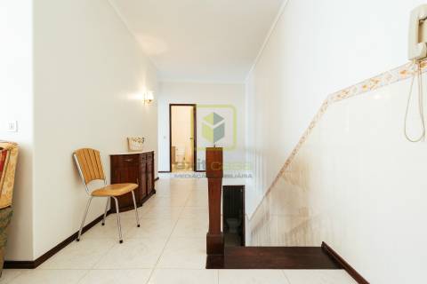 Moradia T3 na zona histórica de Buarcos