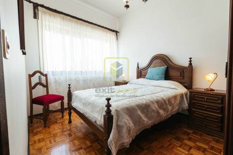 Moradia T3 na zona histórica de Buarcos