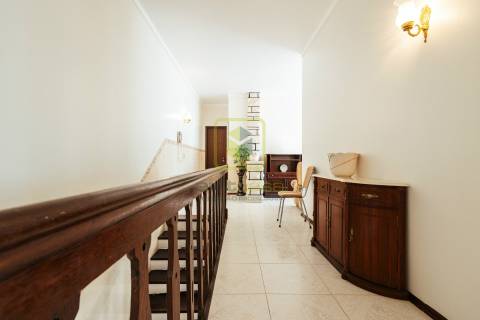 Moradia T3 na zona histórica de Buarcos