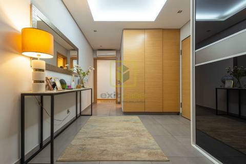 Apartamento T3 com Vista Mar