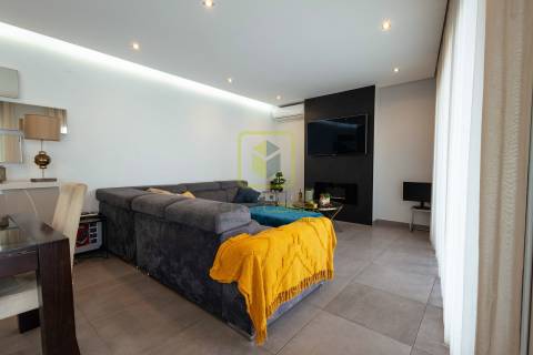 Apartamento T3 com Vista Mar