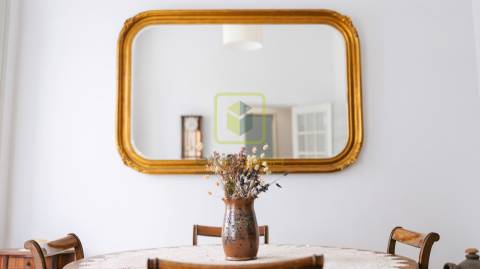 Moradia T8 para Investimento!