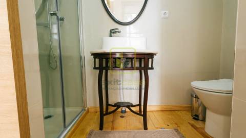 Moradia T8 para Investimento!