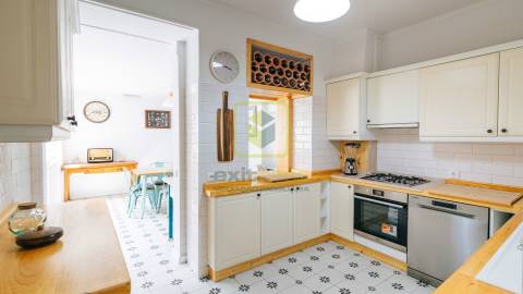 Moradia T8 para Investimento!