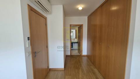 Apartamento T2 Mobilado para Arrendamento