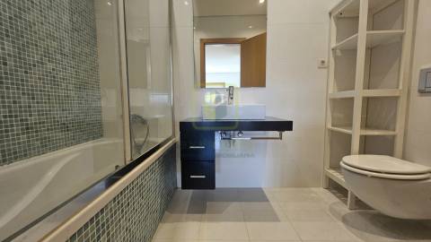 Apartamento T2 Mobilado para Arrendamento