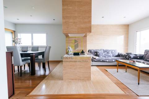 Moradia T5 em banda em Buarcos, Figueira da Foz