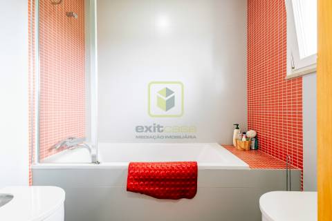 Moradia T5 em banda em Buarcos, Figueira da Foz