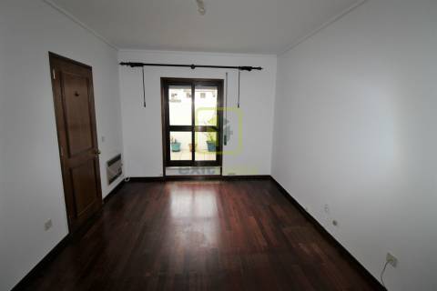 Apartamento T2 Duplex para Arrendamento em Aveiro