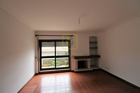 Apartamento T2 Duplex para Arrendamento em Aveiro