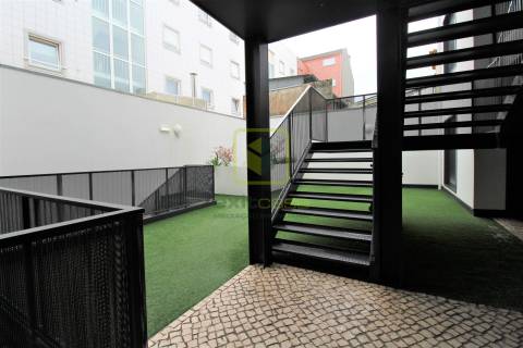 Apartamento T1 Kitchenet para Arrendamento