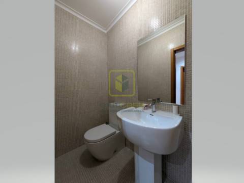 Apartamento T2 para Arrendamento em Aveiro