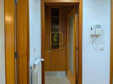 Apartamento T2 para Arrendamento em Aveiro