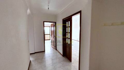 Apartamento T2 para arrendar