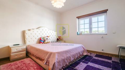 Moradia T3 com Piscina