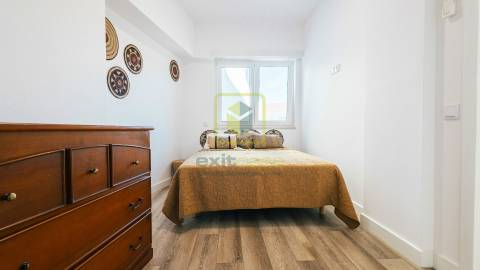 Moradia T4 com vista de mar