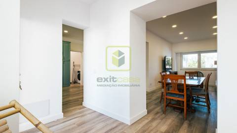 Moradia T4 com vista de mar