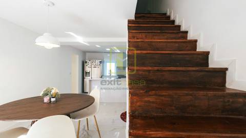 Moradia T4 remodelada