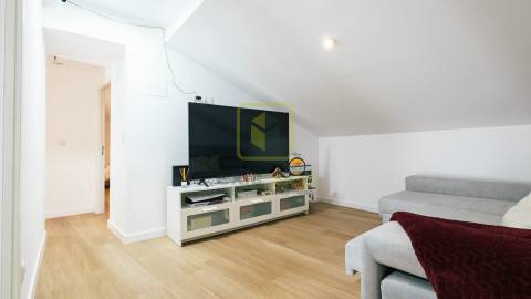 Moradia T4 remodelada