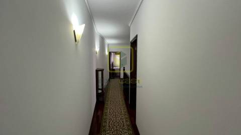 Moradia Equipada e Mobilada para Arrendamento