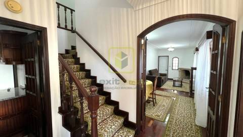 Moradia Equipada e Mobilada para Arrendamento