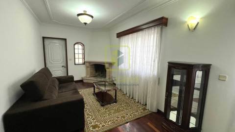 Moradia Equipada e Mobilada para Arrendamento