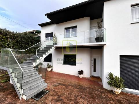 Moradia T6 em Buarcos