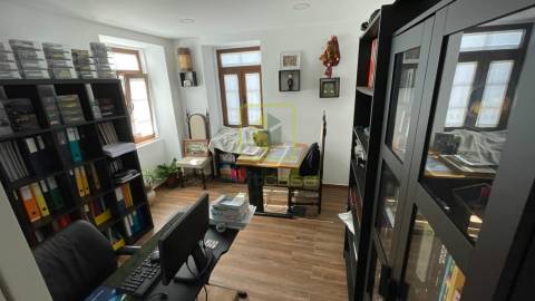 Quinta com 17.844 m²