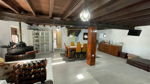 Quinta com 17.844 m²