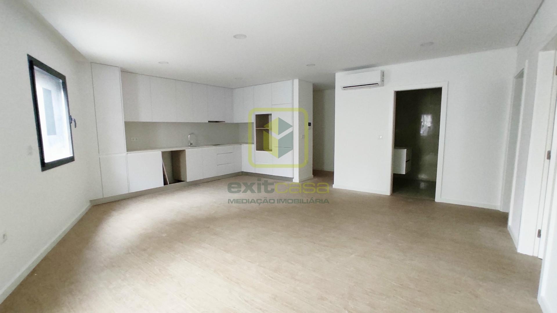 Apartamento T1+1 em Aveiro