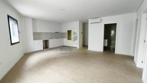Apartamento T1+1 em Aveiro