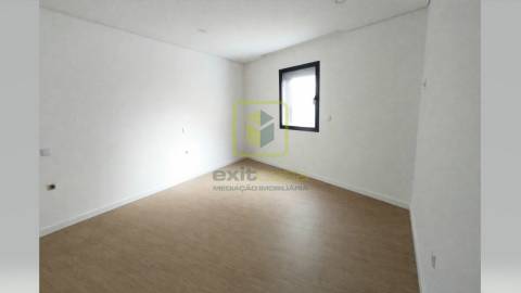 Apartamento T1+1 em Aveiro