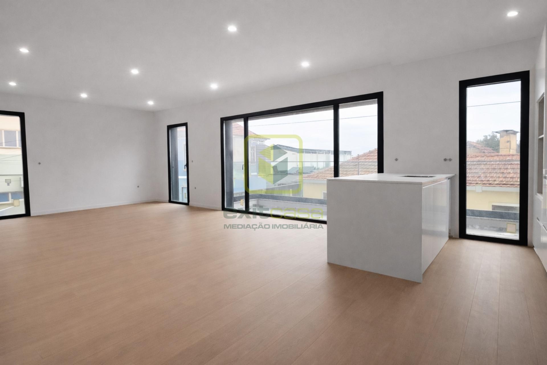 Apartamento T3 Duplex com Terraço em Aveiro