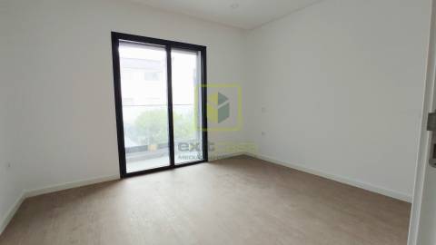 Apartamento T3 Duplex com Terraços em Aveiro